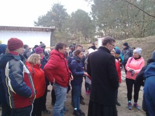 Pożegnanie I-wszej grupy przez ks. Andrzeja Jankowskiego