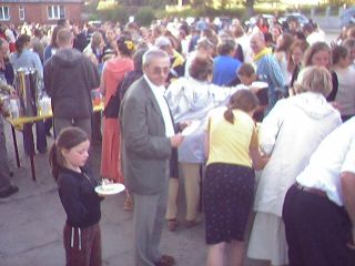 Wesele (poprawiny) w Szymbarku (na I-wszym planie Tata Łukasza)