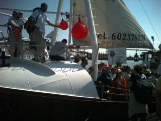 Krótki rejs po porcie i okolicy kutrem…