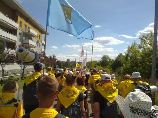 Z każdym krokiem zbliżamy się