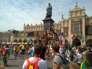 Chyba narodowy wieszcz A. Mickiewicz nie ma nic przeciwko temu ;-)