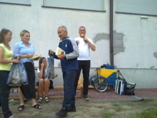 Podziękowania od nowego kierownika ks. Roberta Jahnsa dla kierownika seniora ks. Jana Perszona