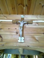 Krucyfiks w krużganku kościółka pw. Św. Marcina w Straszewie - mocne…