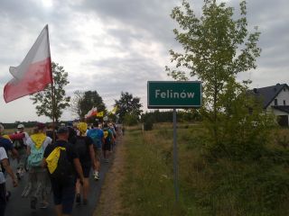 Za Osjakowem minęliśmy miejscowość Felinów, ale kotów nie zauważyłem, niestety :-(